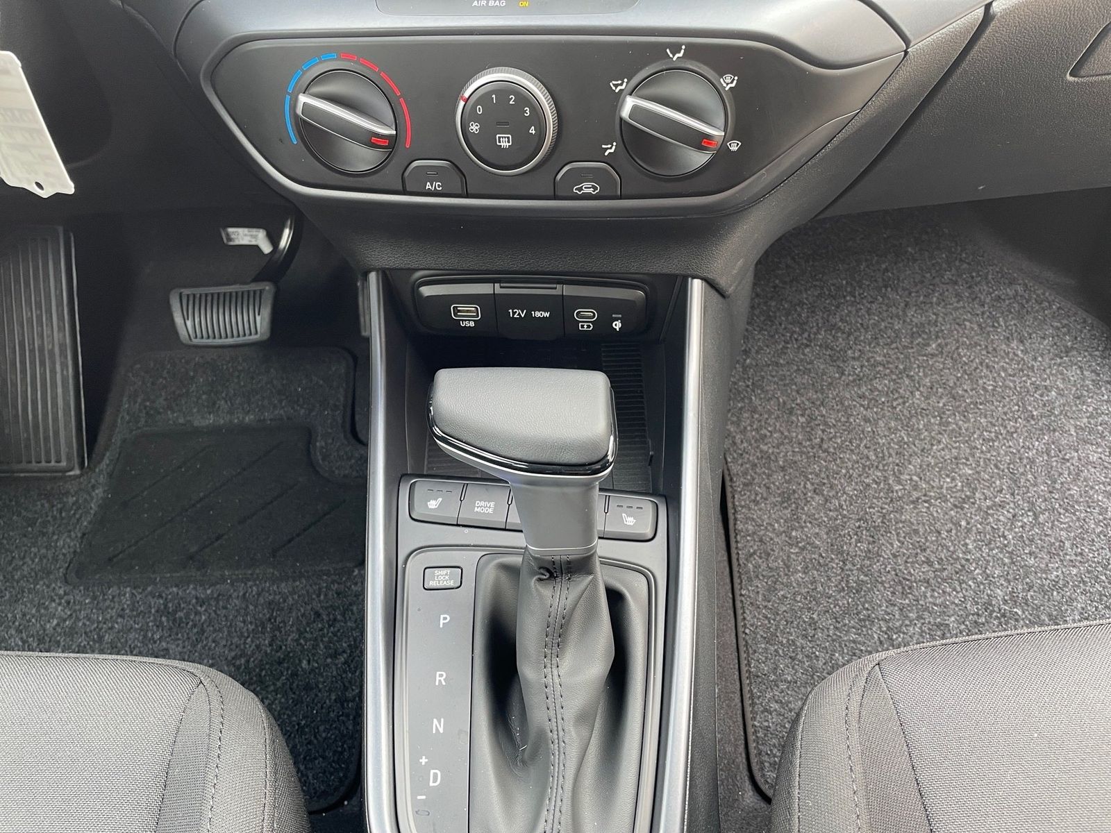 Hyundai i20 – Bild 16