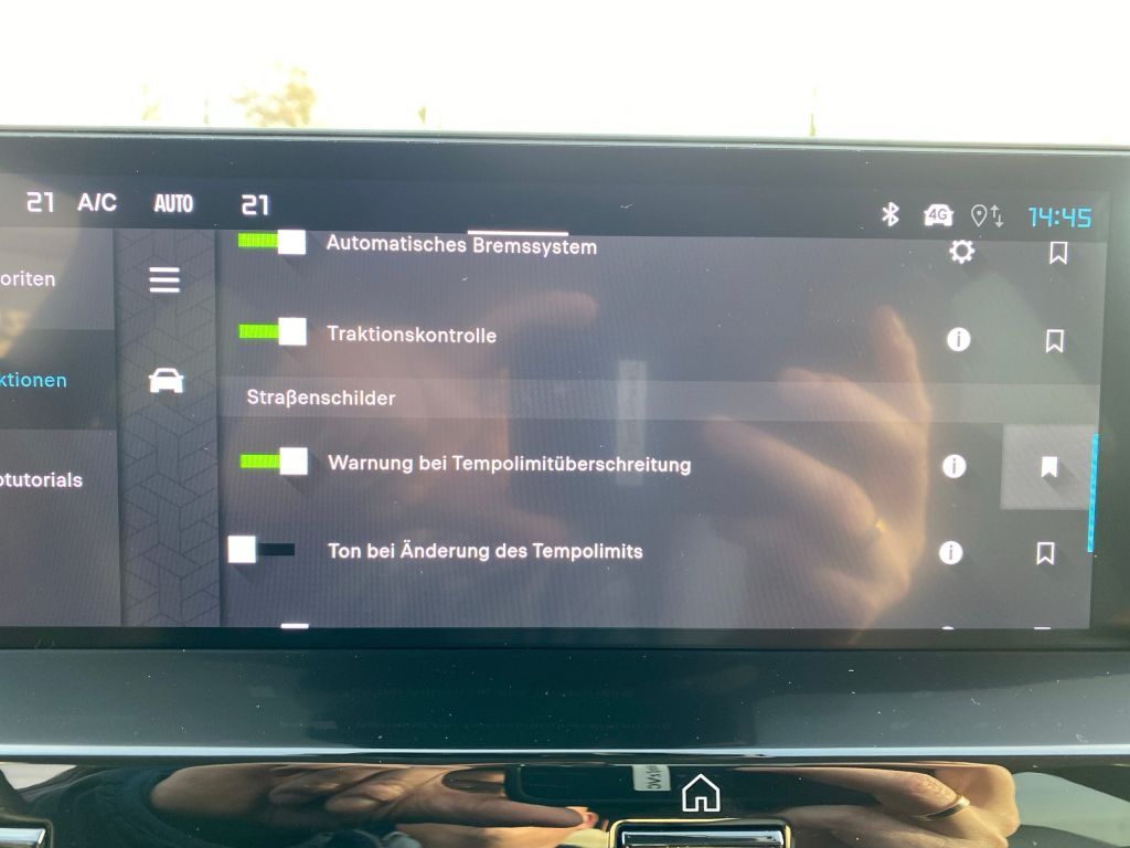 Fahrzeugabbildung Citroën C4 PureTech 130 *Automatik* MAX *beh. Frontsch*