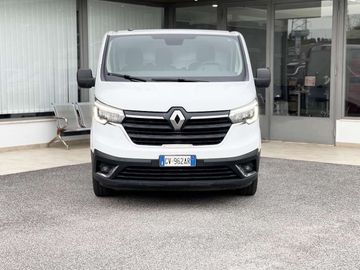 Renault Trafic - 2
