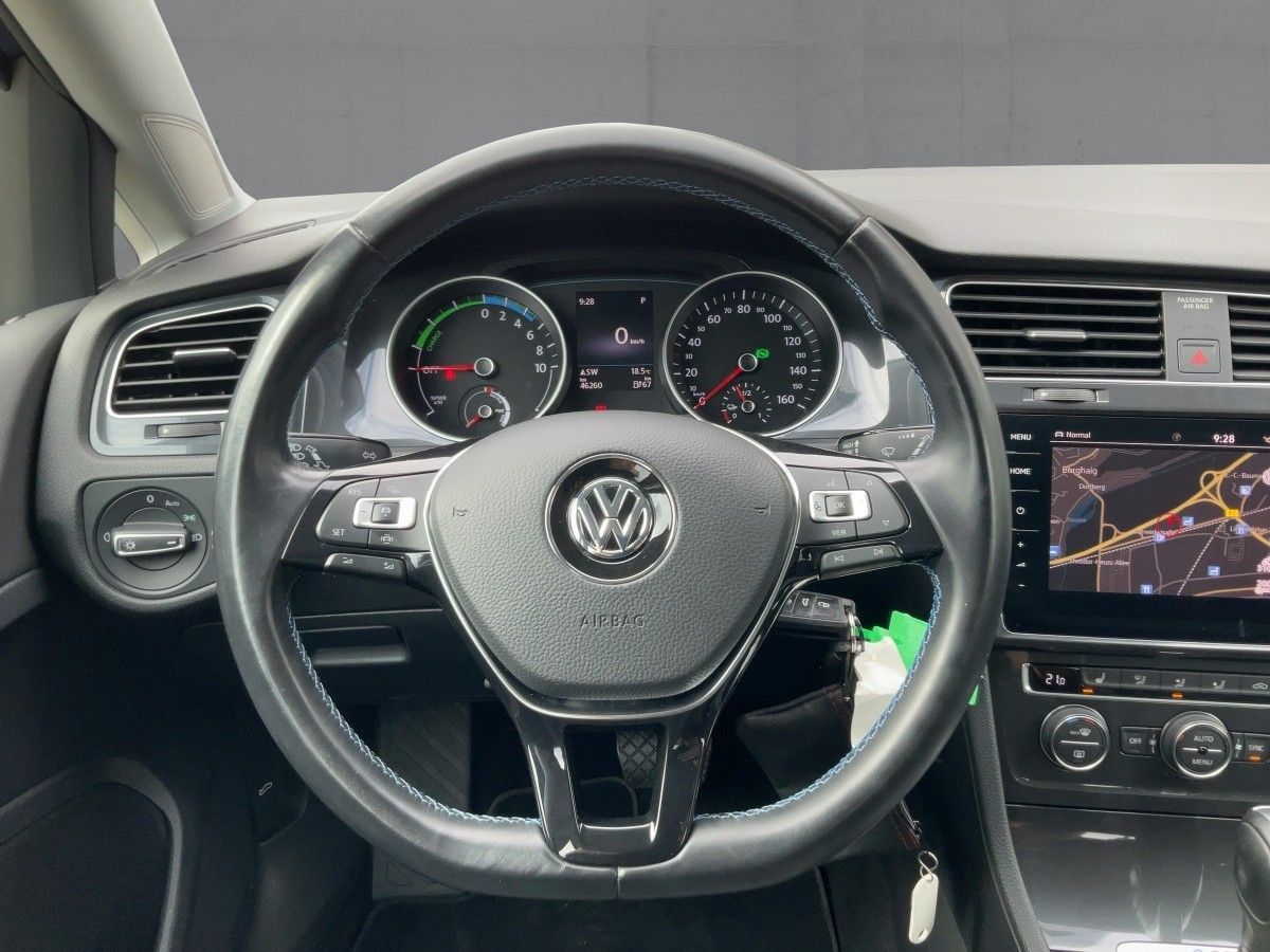 Volkswagen Golf - Bild 10