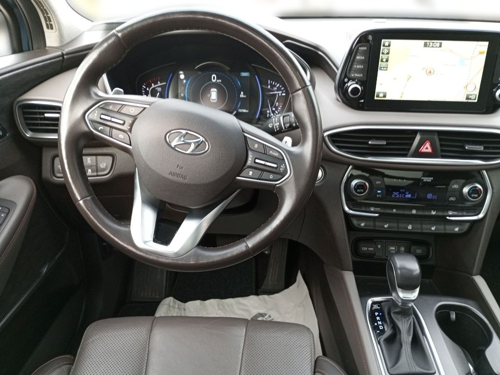 Fahrzeugabbildung Hyundai SANTA FE 2.2 CRDi 4WD Automatik Premium Pano