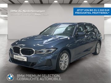 BMW Leasingangebot: BMW 318i Touring Leasing ab 314,99€¹ Kamera