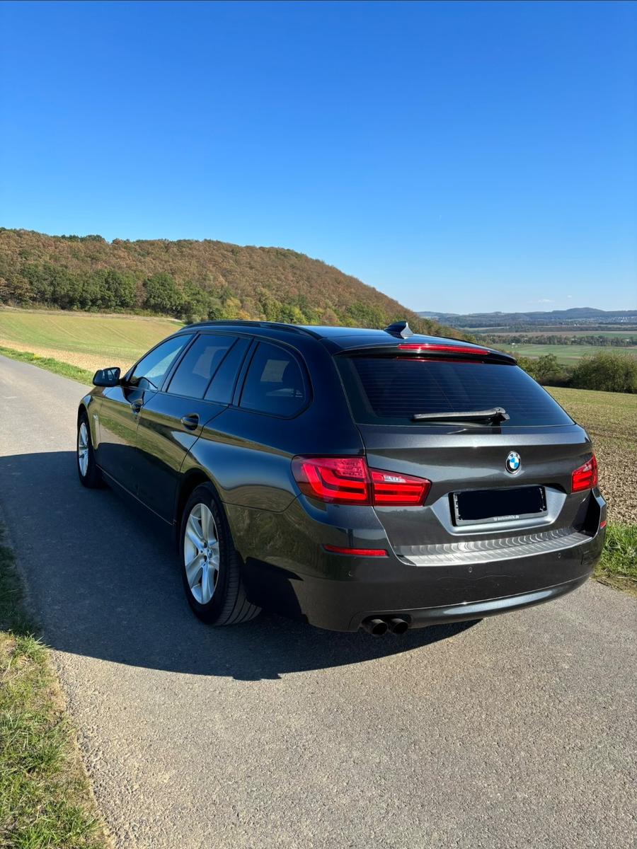 BMW 520 2011 — двигун 1.995 cm³, 184 HP (135kW)