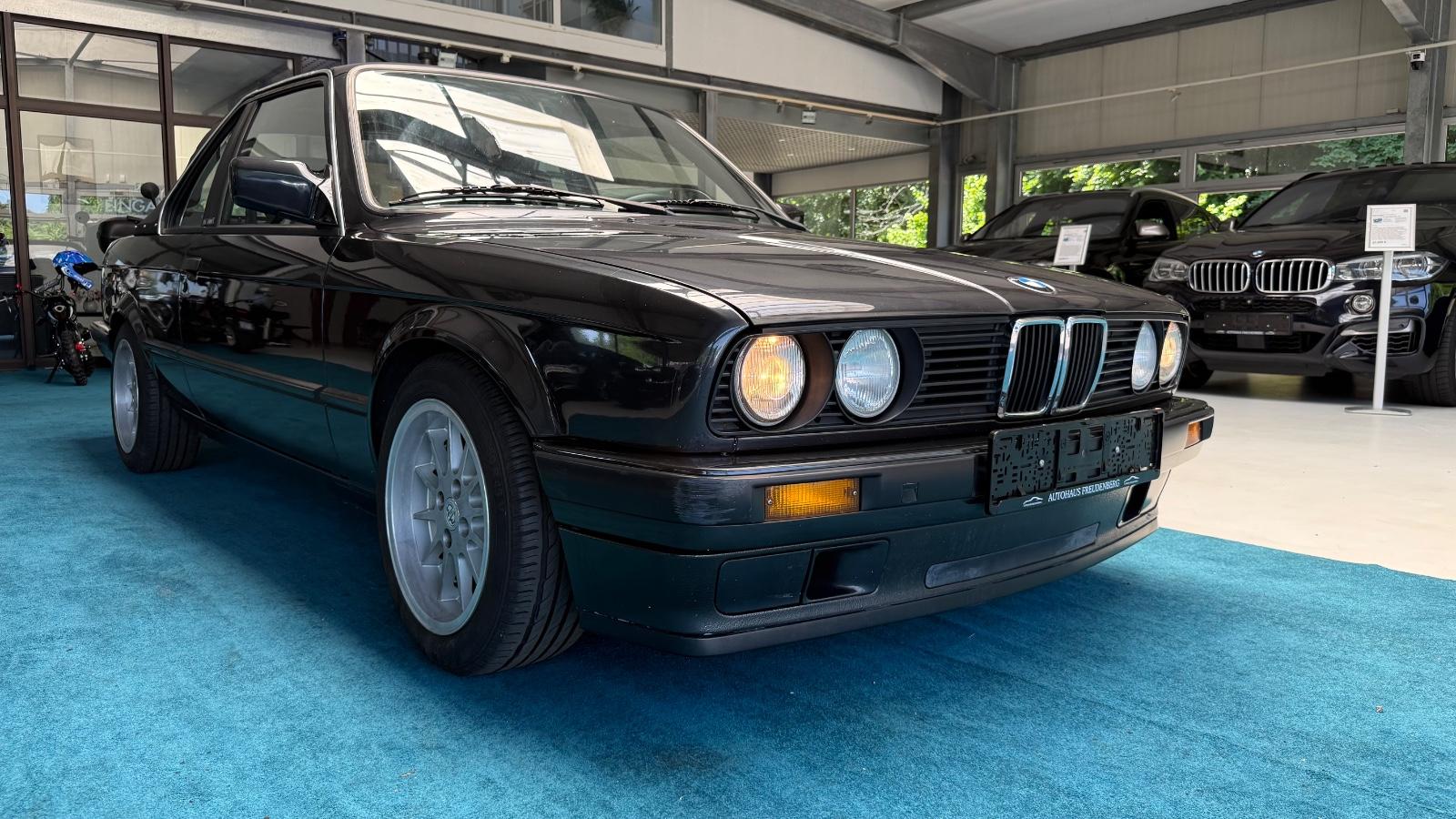 BMW Série 3 316i E30 Baur TC2 102ch - Suspension M-Sport - Recaro - CT récent