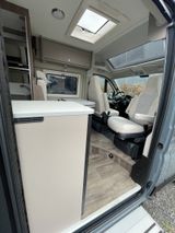 Carado pro CV 600+ Navigation; Markise; Rahmenfenster