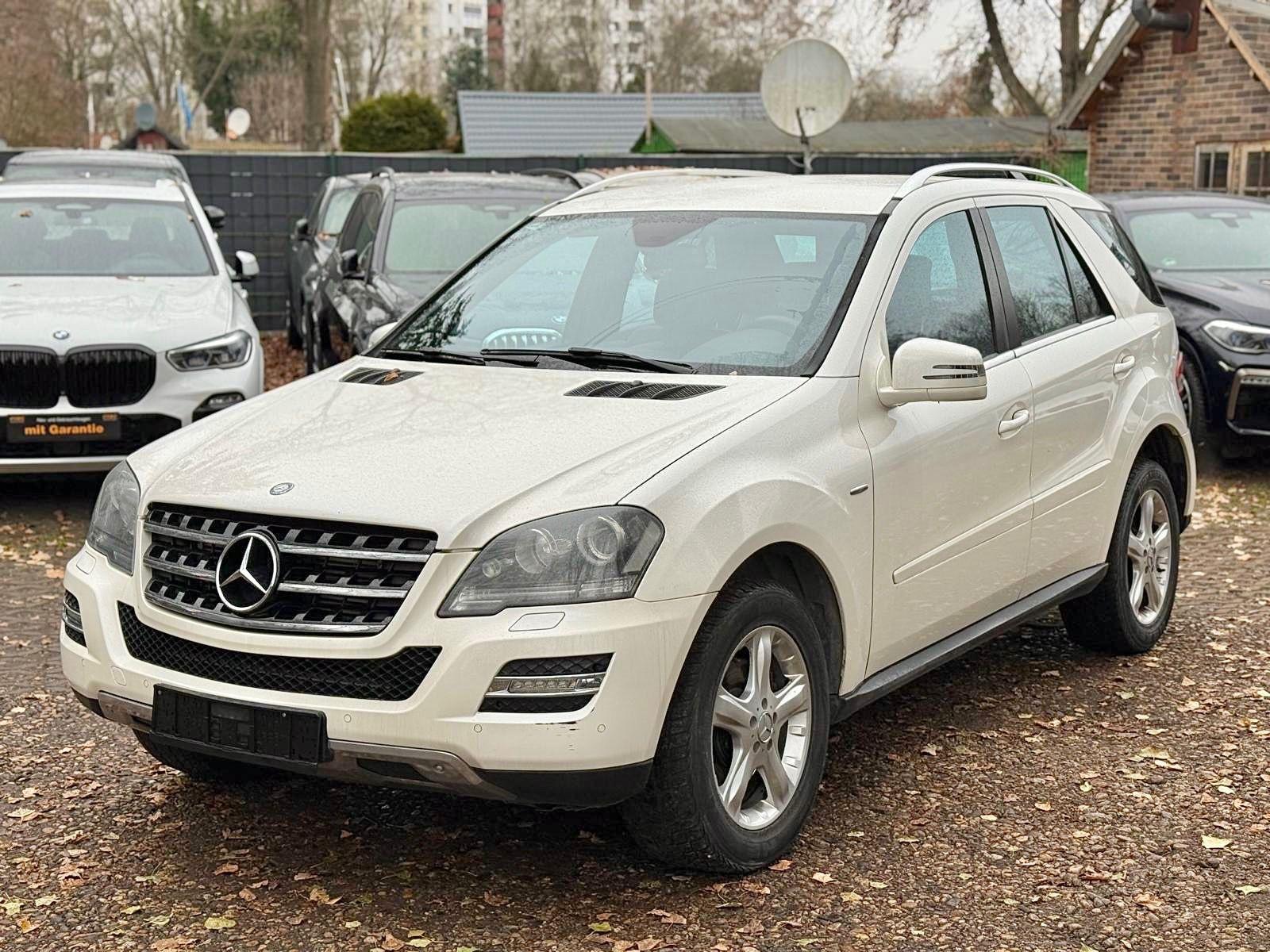 Mercedes-Benz ML 350CDI 4Matic//*Elktr Sitze*//*SH*//*LUFT FE*