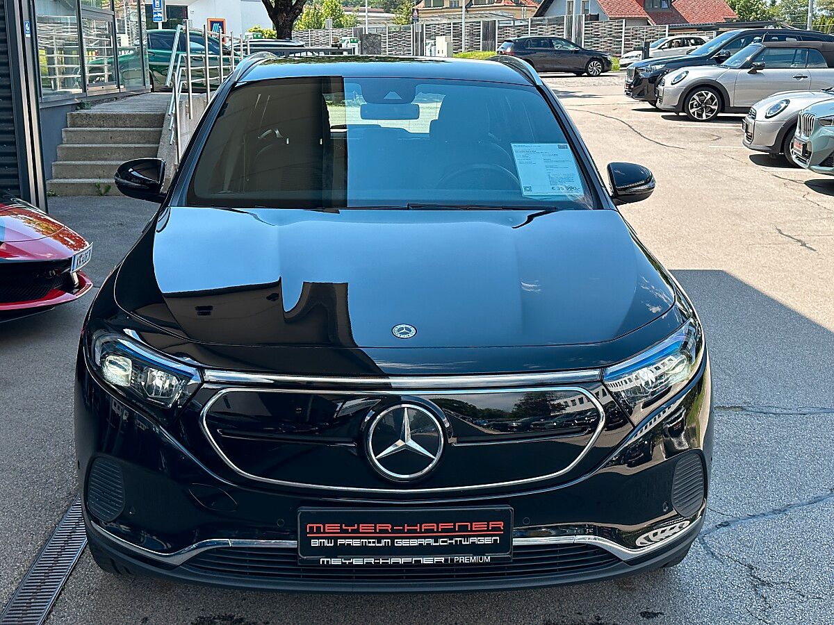 Mercedes-Benz EQA 300 4MATIC Progressive Aut. / AHK / RFK /... imagem 3