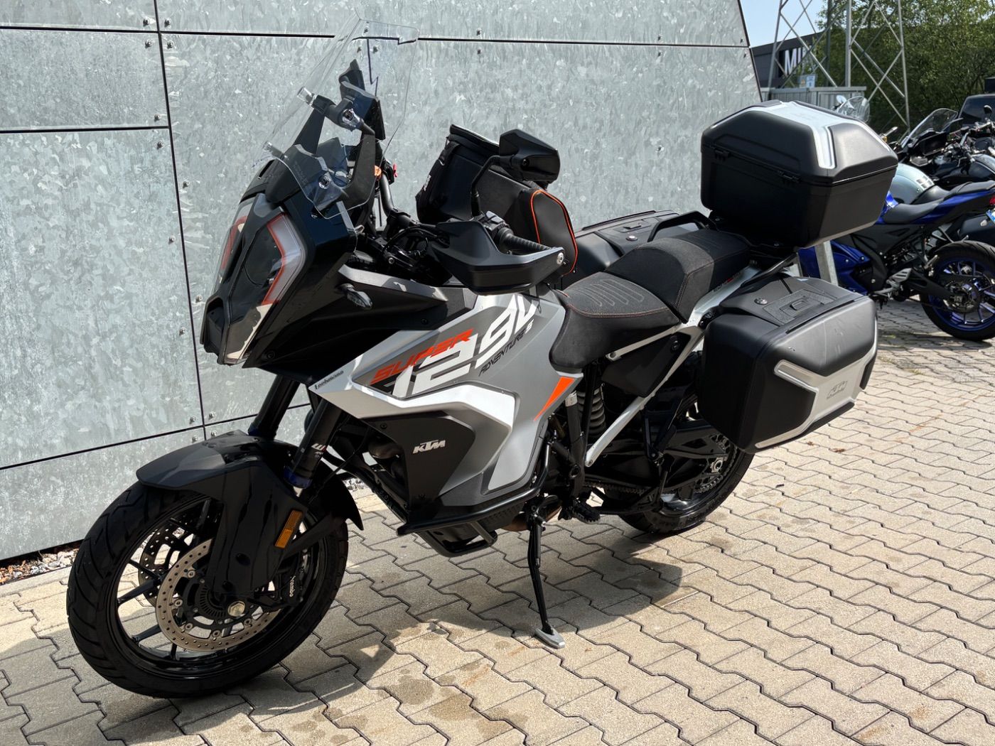 Fahrzeugabbildung KTM 1290 Super Adventure S Vollausstattung Techpack,