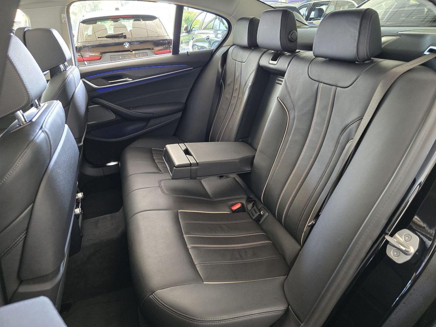 BMW 530 d Luxury Line Laser HUD Kamera AHK Memory ha foto 21