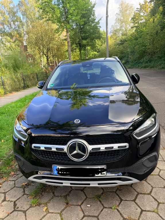 Image of Mercedes-Benz 250