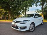 Renault Megane III Grandtour Paris/XENON/SITZHZNG/TOP - Renault Megane: X
