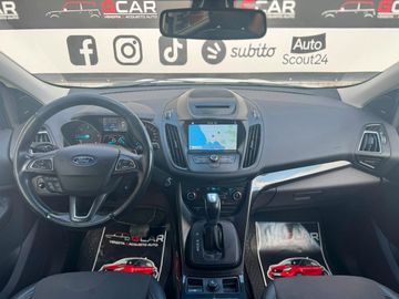 Ford Kuga - 10