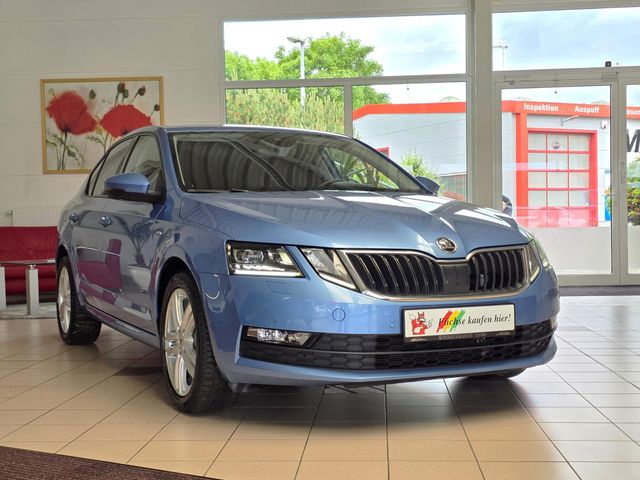 SKODA Octavia — Foto 10