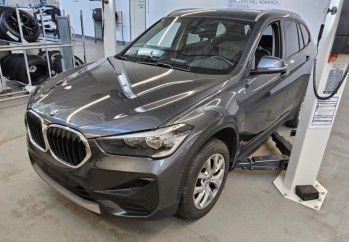 BMW X1sD18d/Aut/Navi/LederSportStz/ParkAs/Temp/Advan