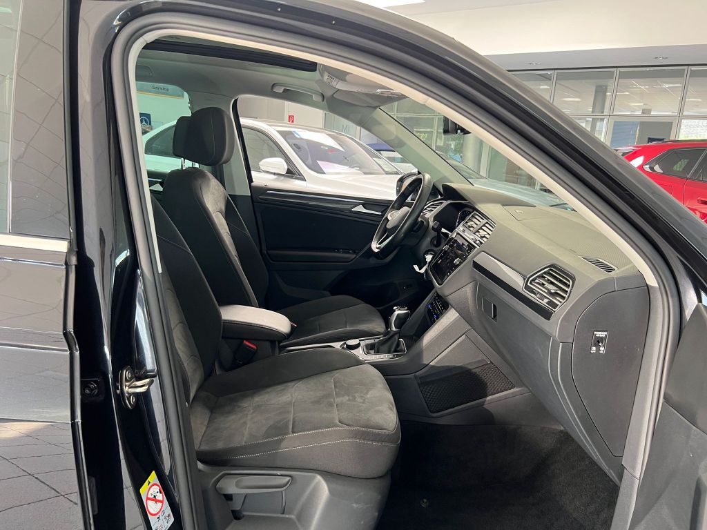 Volkswagen Tiguan Elegance 2.0 TSI 4M*MATRIX*PANO*ACC*AHK*