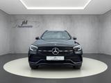 Mercedes-Benz GLC 300e 4Matic AMG Pano JS Garantie 07.2026 - Mercedes-Benz GLC 300 mit Hybrid-Antrieb: Schwarz, Panorama-Dach
