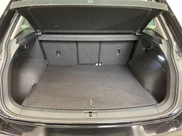 Volkswagen Tiguan - 7