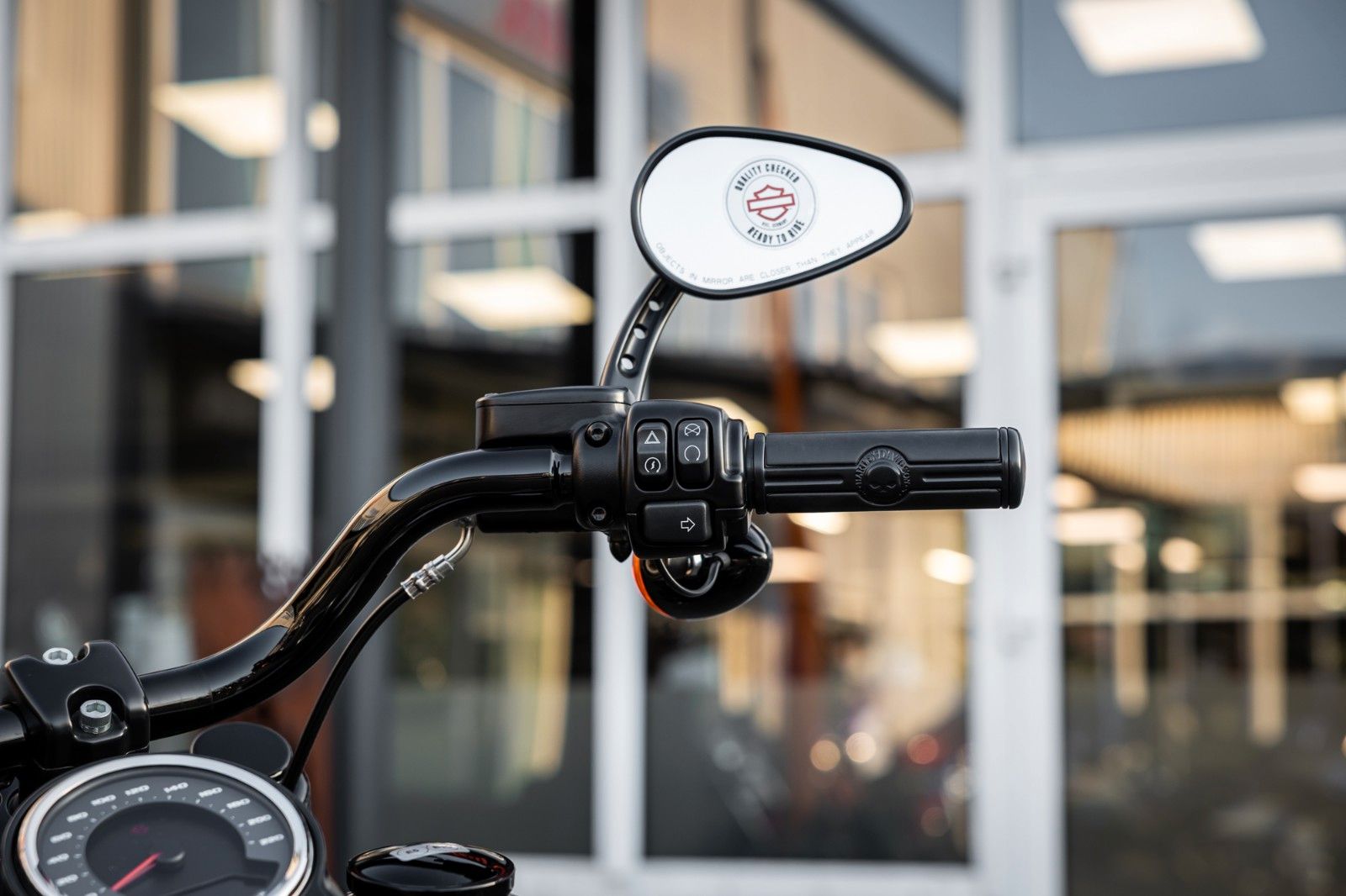 Fahrzeugabbildung Harley-Davidson Softail Fat Boy 30th Anniversary -Jekill & Hyde-