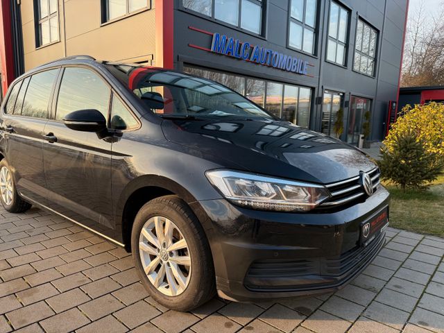 Volkswagen Touran Comfortline BMT (7 Sitzer)