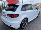 Audi RS3 Sportback 2.5 TFSI quattro - Audi RS3: Kombi, Sportback