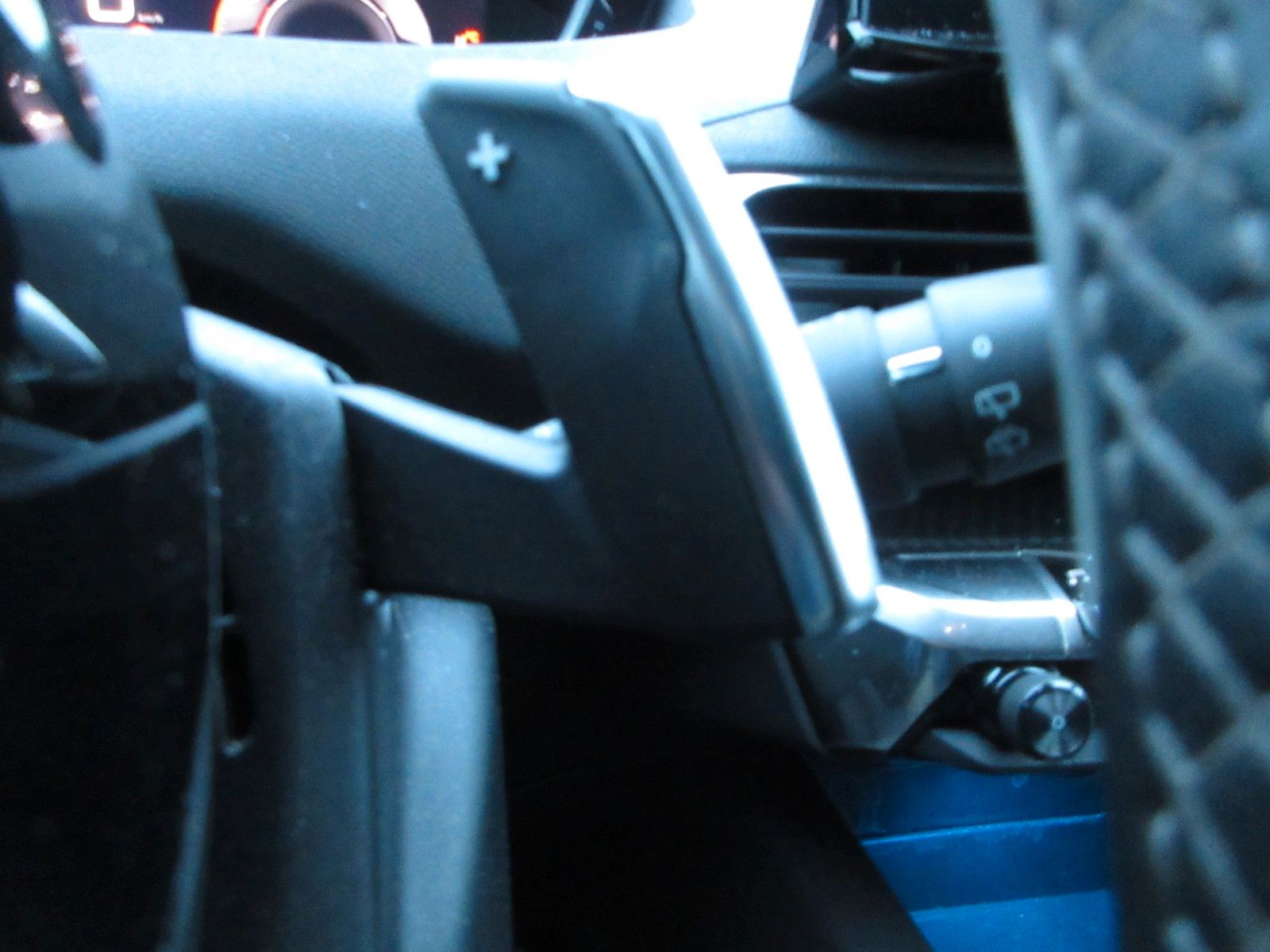 Fahrzeugabbildung Peugeot 5008 Allure 1.5D LED/NAVI/R´CAM/PDC/7-SITZ