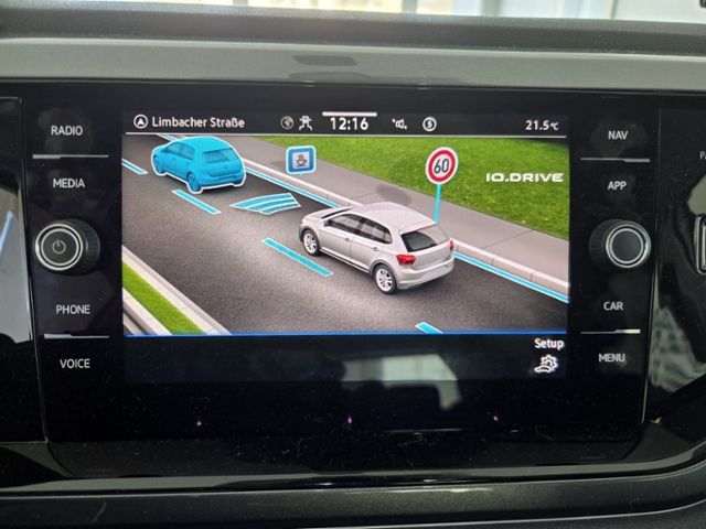 Polo Style 1.0 TSI DSG MATRIX NAV APP PDC GJR