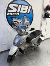 Aprilia Scarabeo 250 - APRILIA VON 126 BIS 250 CCM