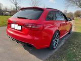 Audi RS4 4.2 FSI S tronic quattro Avant  - Audi RS4 mit Benzin-Antrieb: mit Navigationssystem