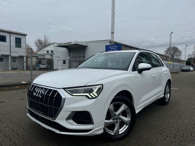 Audi Q3 advanced PANO* MATRIX*