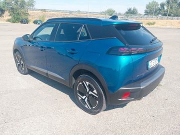Peugeot 2008 - 7