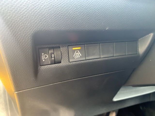 Foto Nummer 13: PEUGEOT 208