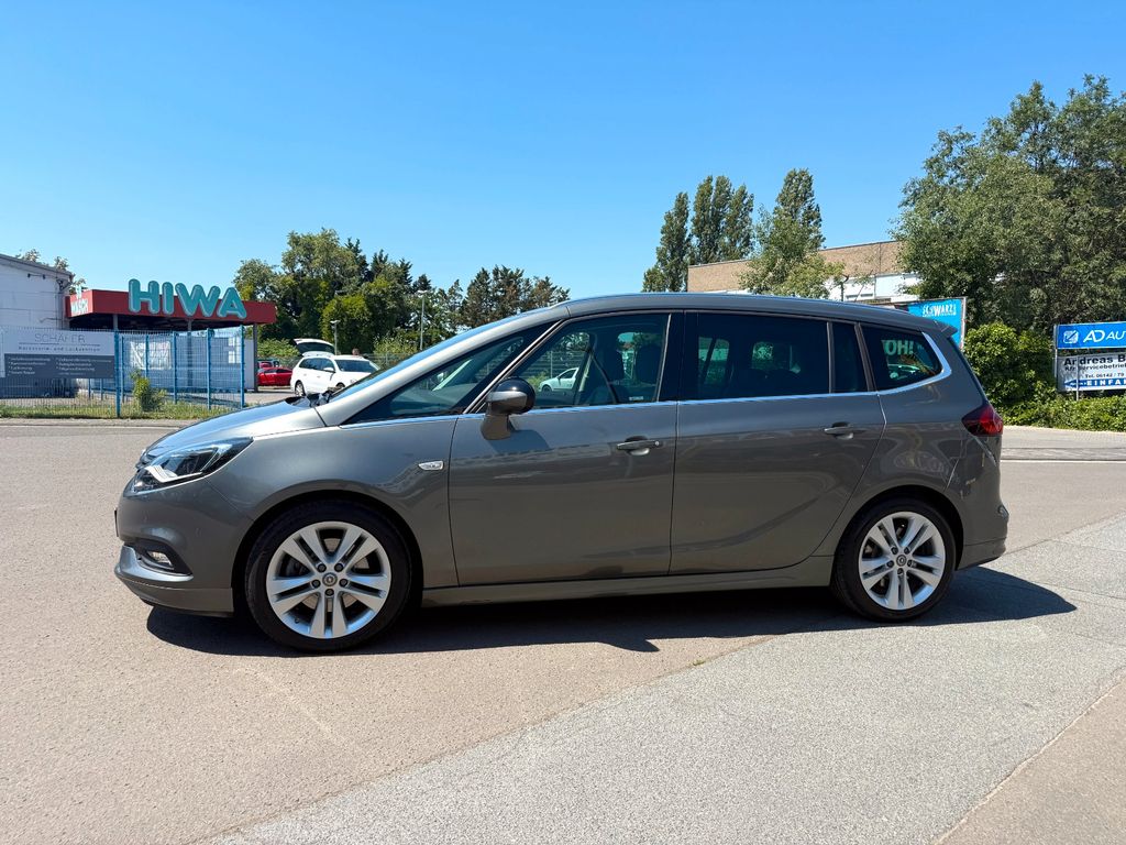 Image of Opel Zafira Tourer
