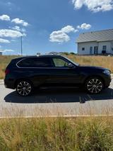 BMW X5M50d F15 - BMW X5 M50 von privat