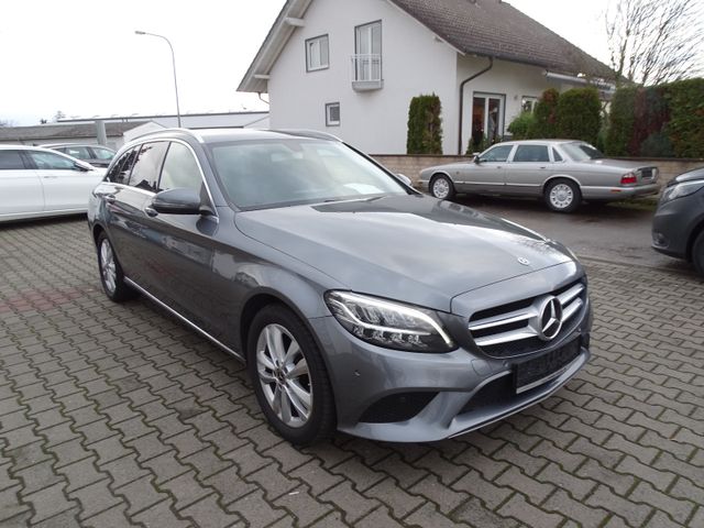 Mercedes-Benz C 200 T d Avantgarde Navigation, LED, Appel Car 