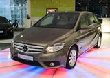 Mercedes-Benz B 200 Klasse *LEDER*ALU*SHZ*PDC*NAVI*PANO* - Mercedes-Benz B 200: Kombi