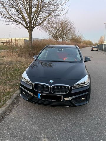BMW BMW 225xe iPerformance Hybrid viele Extras...