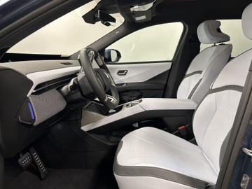 2025 BMW IX3 照片 4
