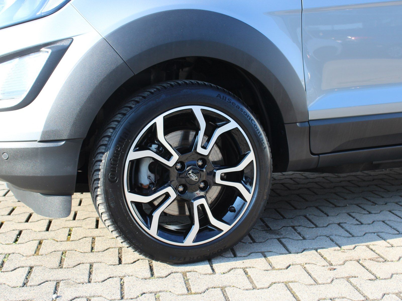 Fahrzeugabbildung Ford EcoSport Active 1,0 EcoBoost Start/Stopp