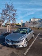 Volkswagen Passat 1.4 TSI ACT BMT Highline Highline - VW Passat Gebrauchtwagen in Stuttgart