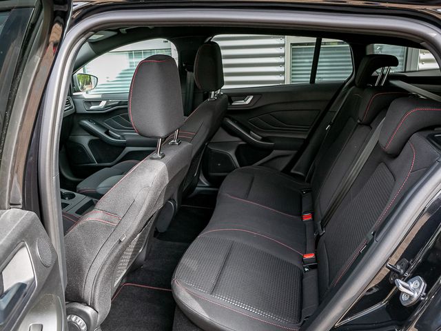 Ford Focus Turnier 1.5 EcoBlue ST-Line X WINTERPAKET