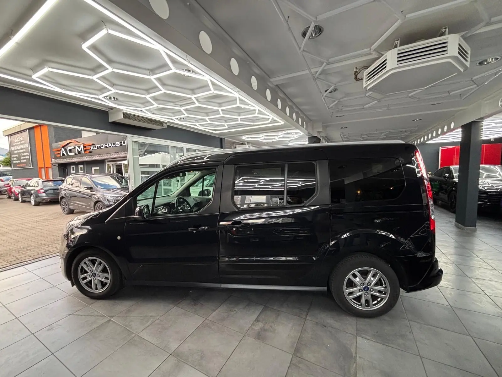Ford Grand Tourneo Connect Titanium *Navi *Kamera*SHZ, миниатюра 4