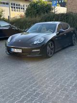 Porsche Panamera 4S S - Porsche: Unfallwagen