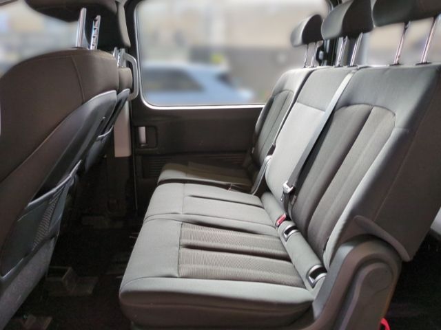 Fahrzeugabbildung Hyundai STARIA HEV 9-Sitzer (MY25) 1.6 T-GDI (225 PS) 6-