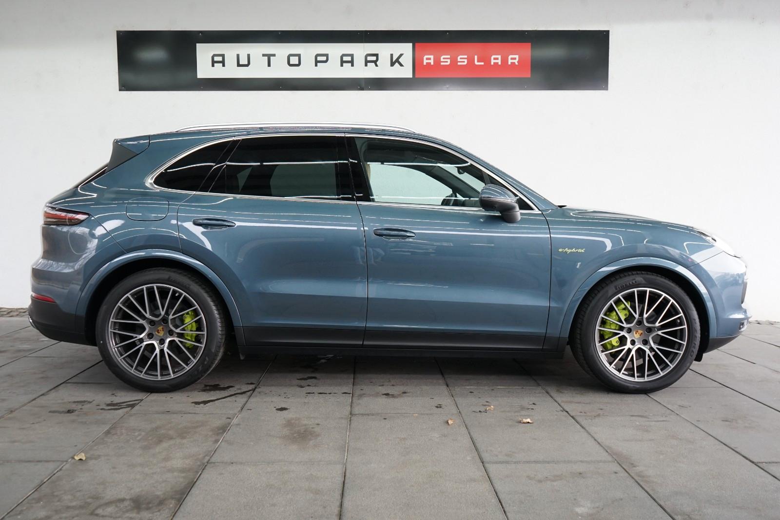 Porsche Cayenne E-Hybrid/120km/LUFT/PANO/AHK/14W/21z
