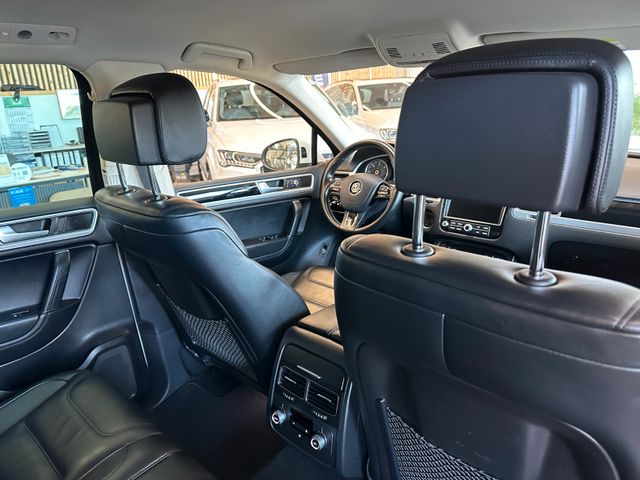 MYAUTOCENTER – Gebraucht- und Jahreswagen mit Werkstattservice in Pfaffenhofen Volkswagen Touareg V6 TDI *Terrain Tech*4Motion*AHK*