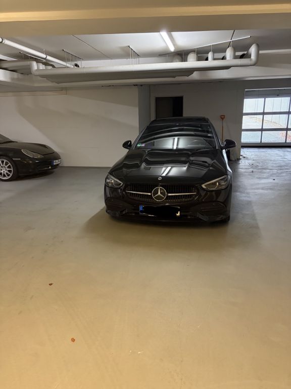 Image of Mercedes-Benz C 220