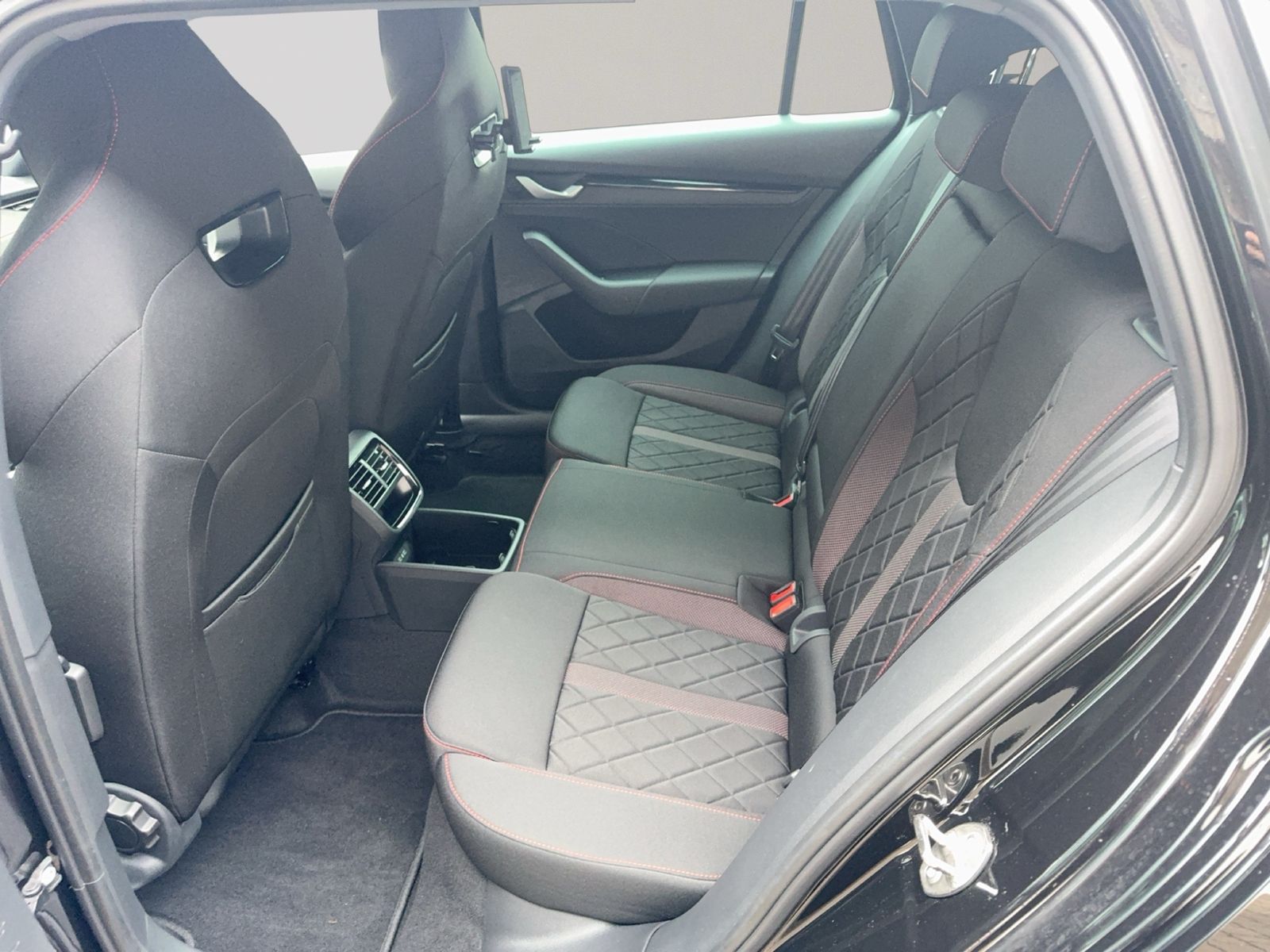 Octavia Combi RS, 2.0 TSI, Canton, Trennnetz, Ma