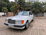 Mercedes-Benz 200 D W 124 - Mercedes-Benz 200: D W124