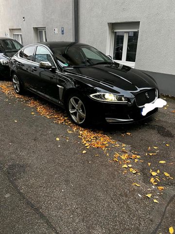 Jaguar xfAcc S 350d V6 Sport top Zustand