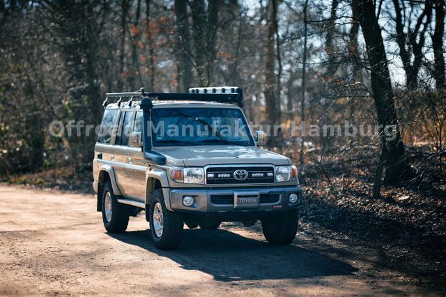 Toyota Land Cruiser GRJ 76 2022 V6 4.0 Benziner